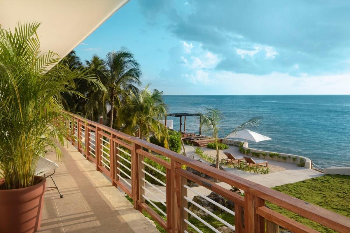 Gorgeous Beachfront Paradise Cozumel